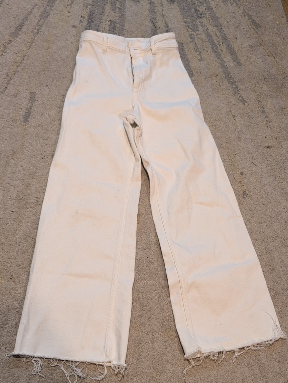 Zara White Button-Front Jeans
